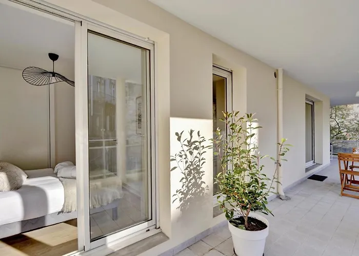 Le Bienheureux Beau T2 En Plein Centre Avec Grande Terrasse Appartamento Bordeaux